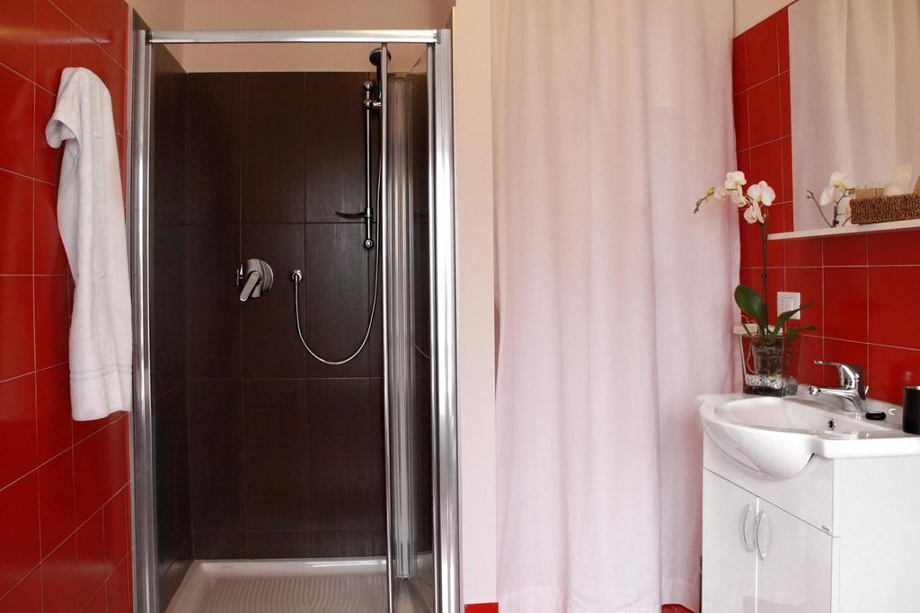 Residenza Giacomuzzi Bed & Breakfast เมสเตร ห้อง รูปภาพ